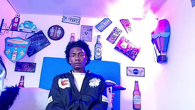 lili roussi online show from 10/09/25, 12:22