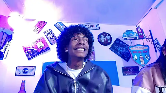 lili roussi online show from 10/19/25, 12:24