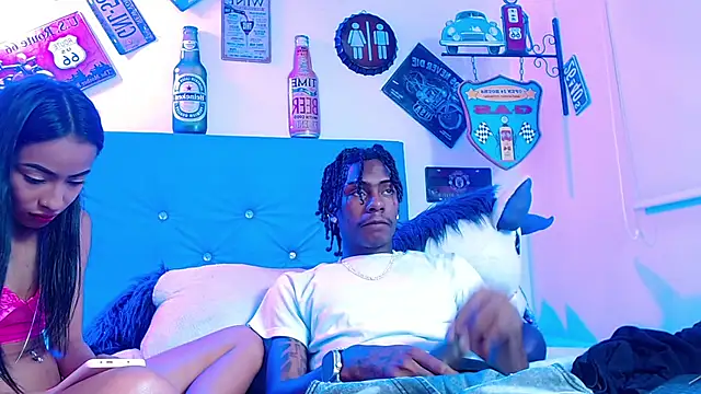 lili roussi online show from 10/28/25, 01:06