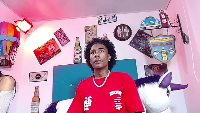 lili roussi online show from 12/19/25, 09:50