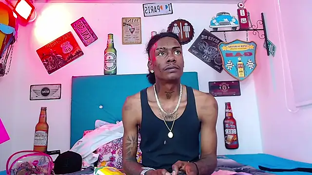 lili roussi online show from 02/09/26, 08:07