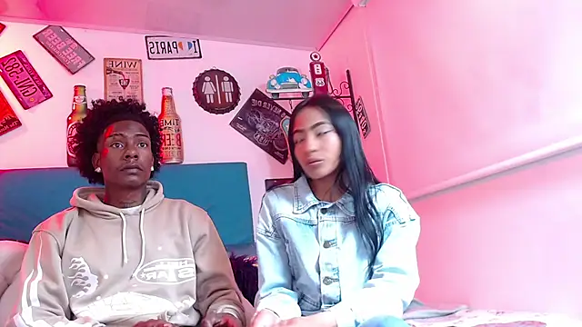 lili roussi online show from 10/03/25, 04:47