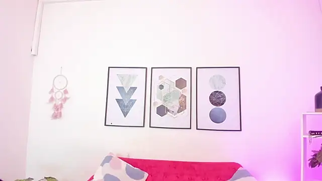 Snapshot of dullce77 chatting on 12/02/25, 07:26 dullce77 online show from 12/02/25, 07:26