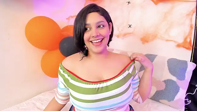 Snapshot of dullce77 chatting on 10/31/25, 06:26 dullce77 online show from 10/31/25, 06:26