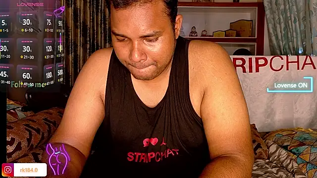 Snapshot of Naughty_Rohan_ chatting on 09/13/25, 05:29 Naughty Rohan online show from 09/13/25, 05:29