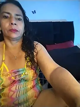 AlexaNovoa  online show from 11/21/25, 01:37