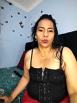 AlexaNovoa  online show from 12/21/25, 09:15