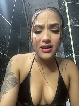 Snapshot of iamsara_21 chatting on 02/06/26, 01:34 iamsara 21 online show from 02/06/26, 01:34