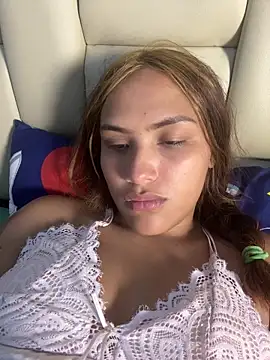iamsara 21 online show from 05/28/26, 05:08