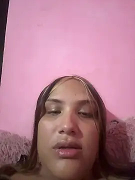 iamsara 21 online show from 05/04/26, 06:17