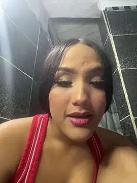 Snapshot of iamsara_21 chatting on 02/12/26, 01:49 iamsara 21 online show from 02/12/26, 01:49