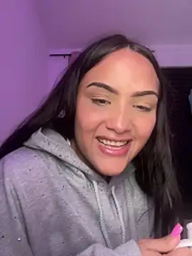 iamsara 21 online show from 04/18/26, 07:00