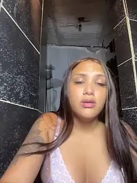 iamsara 21 online show from 06/05/26, 03:11
