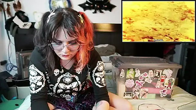 Devil And Princess online show from 11/23/25, 01:04