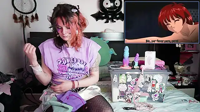 Devil And Princess online show from 11/25/25, 02:34