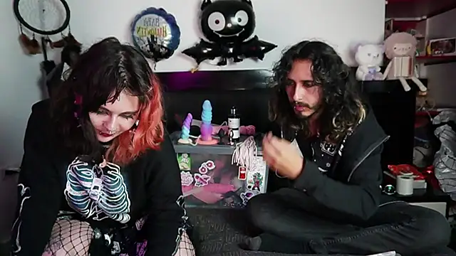 Devil And Princess online show from 11/06/25, 01:31