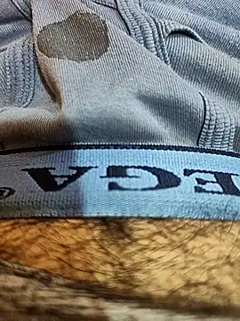 pmr1997 online show from 10/24/25, 05:45