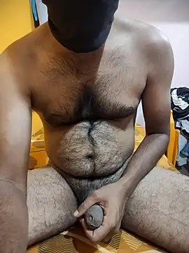 pmr1997 online show from 12/21/25, 02:52