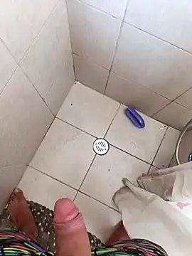 Renemera1997 online show from 12/16/25, 07:07