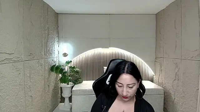 Snapshot of valeria_a1 chatting on 06/26/26, 03:12 valeria a1 online show from 06/26/26, 03:12