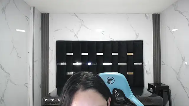 valeria a1 online show from 11/14/25, 02:43