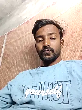 India HOT23 online show from 11/30/25, 04:46