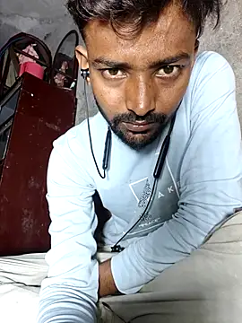 India HOT23 online show from 04/30/26, 07:10