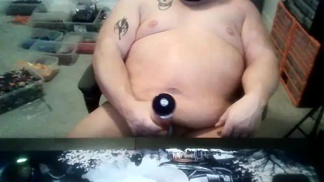 Snapshot of Chubcakes chatting on 03/11/25, 01:26 Chubcakes online show from 03/11/25, 01:26