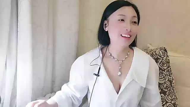 Rachel-6600 online show from 11/19/25, 04:18