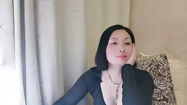 Rachel-6600 online show from 11/20/25, 04:29