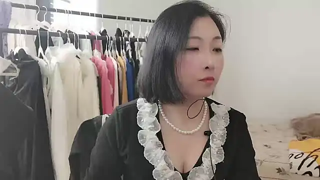 Rachel-6600 online show from 01/14/26, 02:15