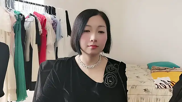 Rachel-6600 online show from 10/15/25, 02:43