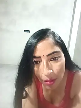 Snapshot of Shakira-Devi chatting on 03/18/25, 03:12 Shakira-Devi online show from 03/18/25, 03:12