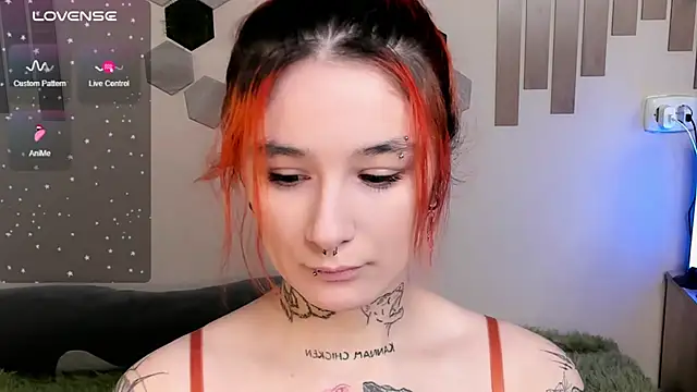 Snapshot of Angel_Monica chatting on 10/07/25, 02:23 Angel Monica online show from 10/07/25, 02:23