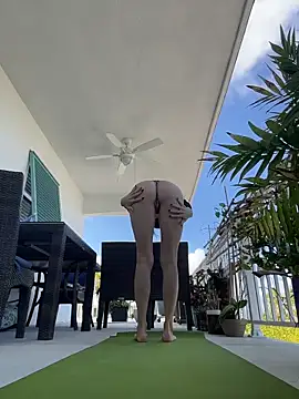 Snapshot of SusieandLacey chatting on 03/03/26, 05:53 SusieandLacey online show from 03/03/26, 05:53