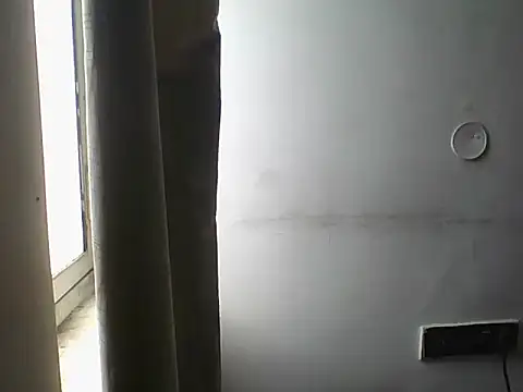 Snapshot of test7209 chatting on 11/06/25, 07:23 test7209 online show from 11/06/25, 07:23