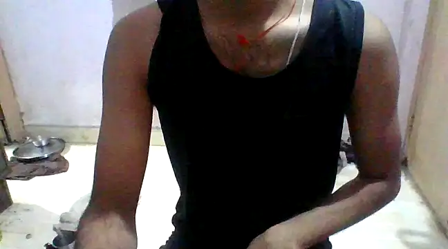 Snapshot of test7209 chatting on 03/11/25, 04:19 test7209 online show from 03/11/25, 04:19