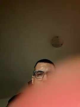 Snapshot of marco199077 chatting on 02/27/26, 09:25 marco199077 online show from 02/27/26, 09:25