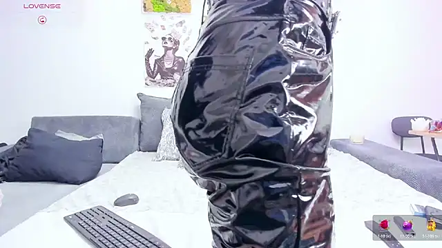 FindomGoddess1 online show from 11/05/25, 08:45