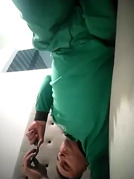 Andy-rtg online show from 11/11/25, 01:55