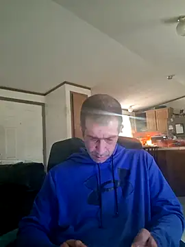 Snapshot of mayg chatting on 06/16/26, 05:02 mayg online show from 06/16/26, 05:02