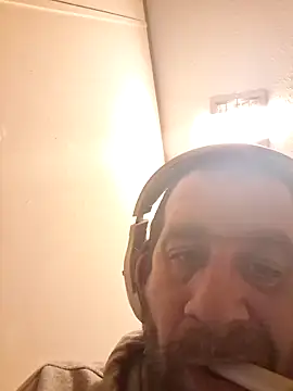 mayg online show from 02/17/26, 06:33