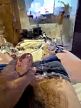 Hellovercat91 online show from 04/05/26, 03:02