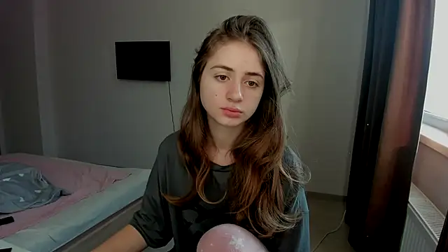 LilyHaart online show from 11/06/25, 06:06