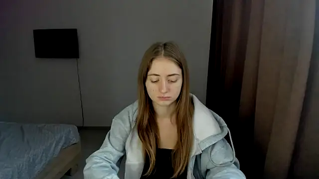 LilyHaart online show from 10/04/25, 08:38