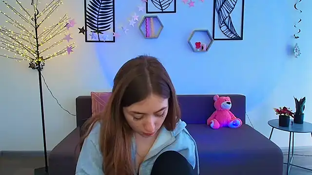 LilyHaart online show from 03/15/25, 09:19