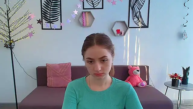 LilyHaart online show from 03/14/25, 06:32