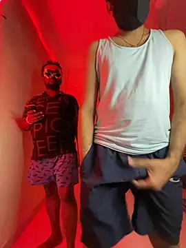 Snapshot of nightlife__12 chatting on 03/22/25, 05:41 nightlife 12 online show from 03/22/25, 05:41