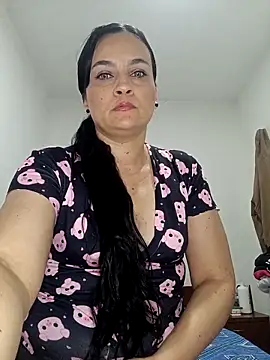 megan milf79 online show from 03/25/26, 08:30