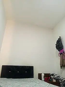 megan milf79 online show from 05/08/26, 11:14